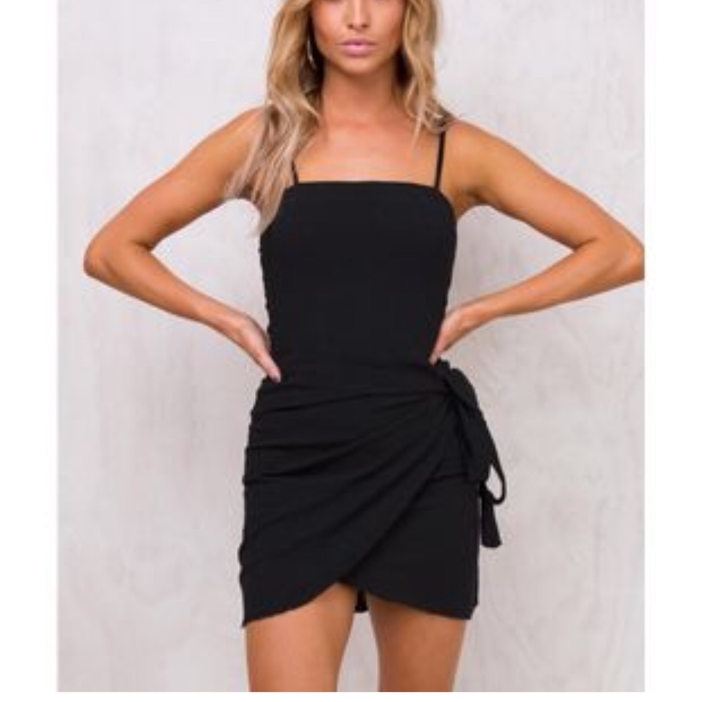 Princess Polly dress never worn